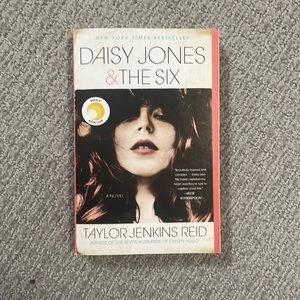 Daisy Jones & The Six by Taylor Jenkins Reid